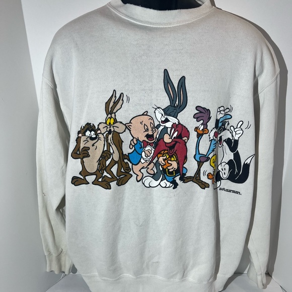Vintage changes Looney Tunes character crewneck sweatshirt.